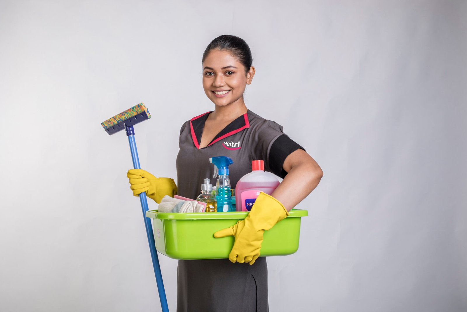 Benefits of taking maid services from a professional company ?